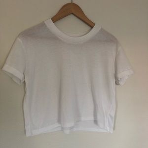 💋3 = $12 Alternative Boxed White Crop T-shirt